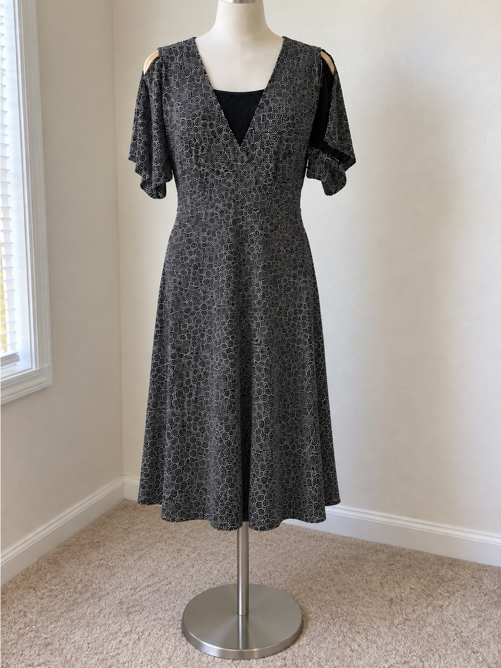 New York & Company Black Patterned V-Neck Midi Dress